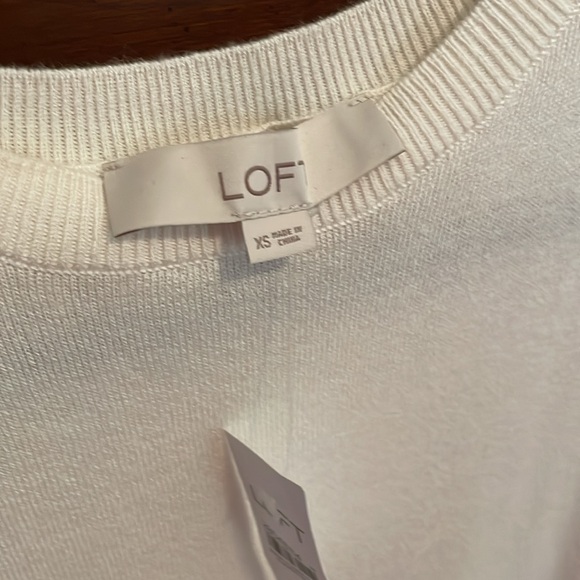 NWT • LOFT Women's White top w Sheer Long Sleeves. - Picture 3 of 16